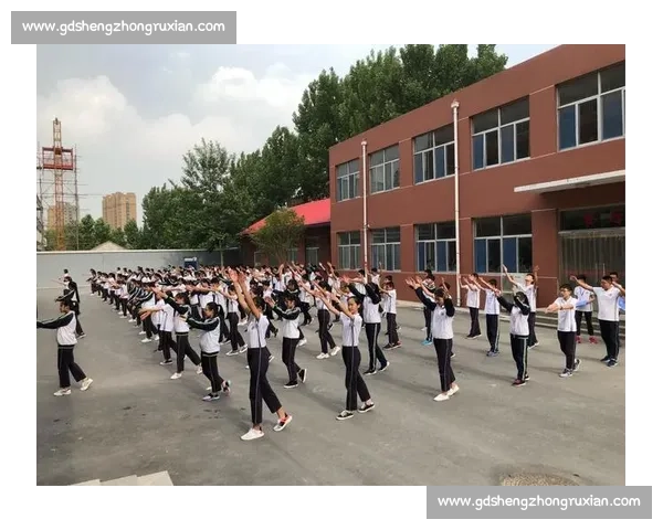 优化体育课程设置促进学生身心健康发展的创新路径探讨